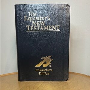 The Expositor's New Testament:‎ Counselor's Ed. by Jimmy Swaggart - 2008 Leather